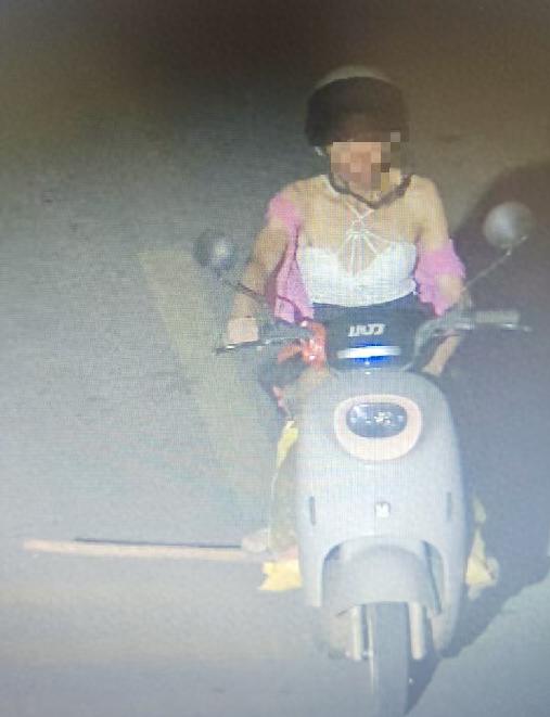 配资交易 35岁男子深夜穿女装偷菜380斤，非法获利780余元，警方：刑拘
